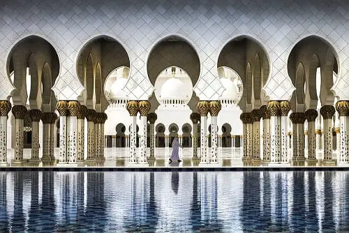 Low res Abu Dhabi Mosque image final